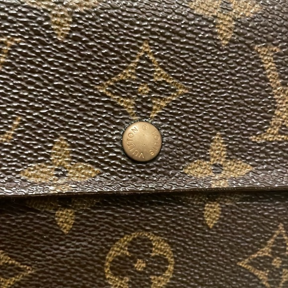 Louis Vuitton wallet - Picture 3 of 16